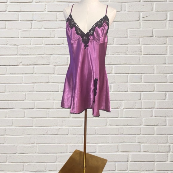 rederick’s of Hollywood Satin Chemise XL | Purple Lace Lingerie Slip - Picture 1 of 4